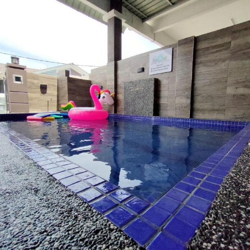 D'Q Putra Homestay Melaka Exterior foto
